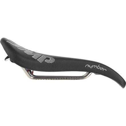 Black Saddle V968