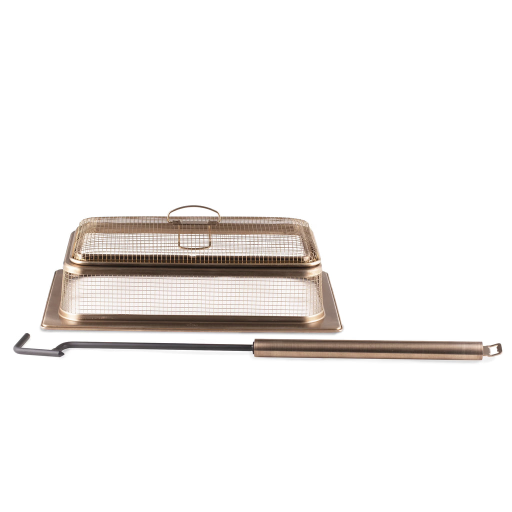 18 Inch Metal Fire Pit Screen and 2 Piece Poker H232