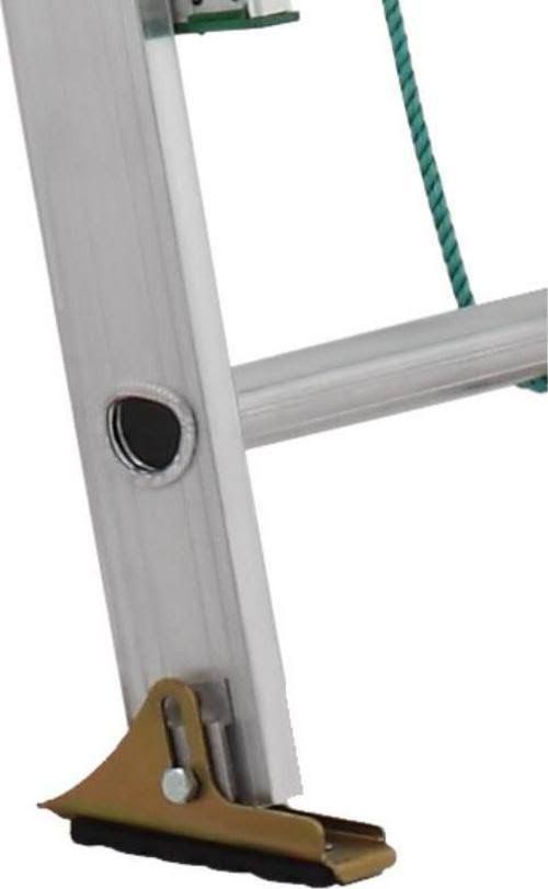 16-Foot Aluminum Step Ladder Type II Q37410