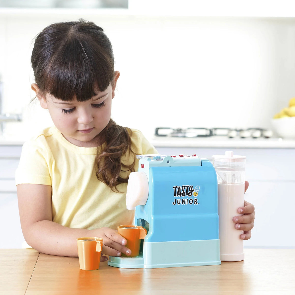 Pretend Play Toy Coffee Maker Set with Lights & Sound R463