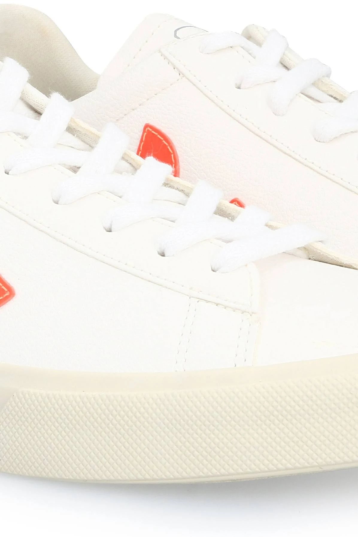 Extra White Chromefree Sneakers V33427
