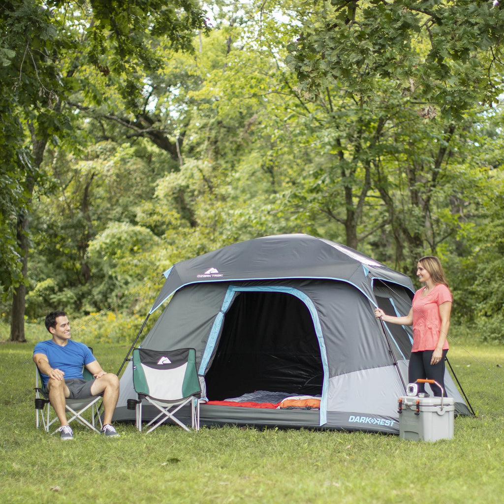 6-Person Cabin Tent with Skylight Ceiling Panels N596