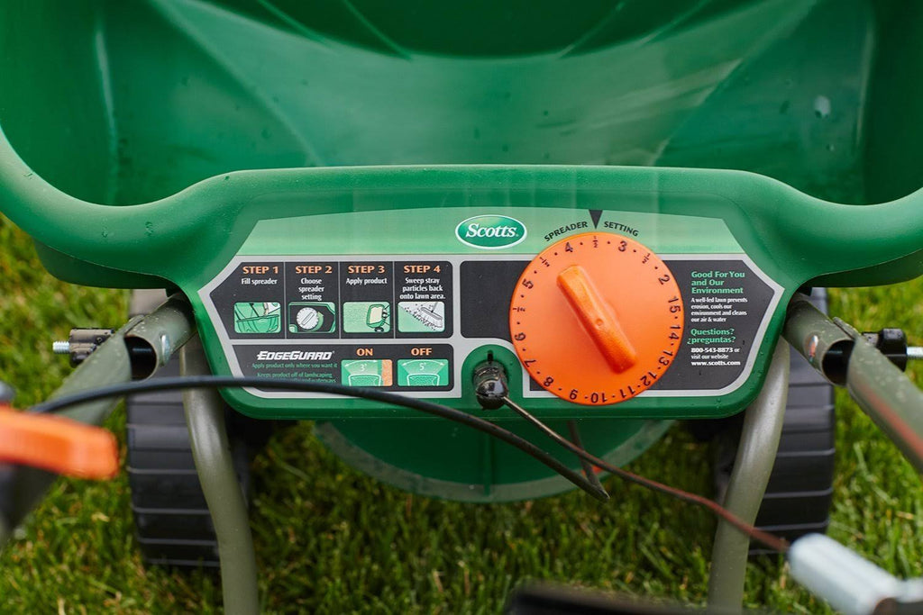 Broadcast Spreader A383406