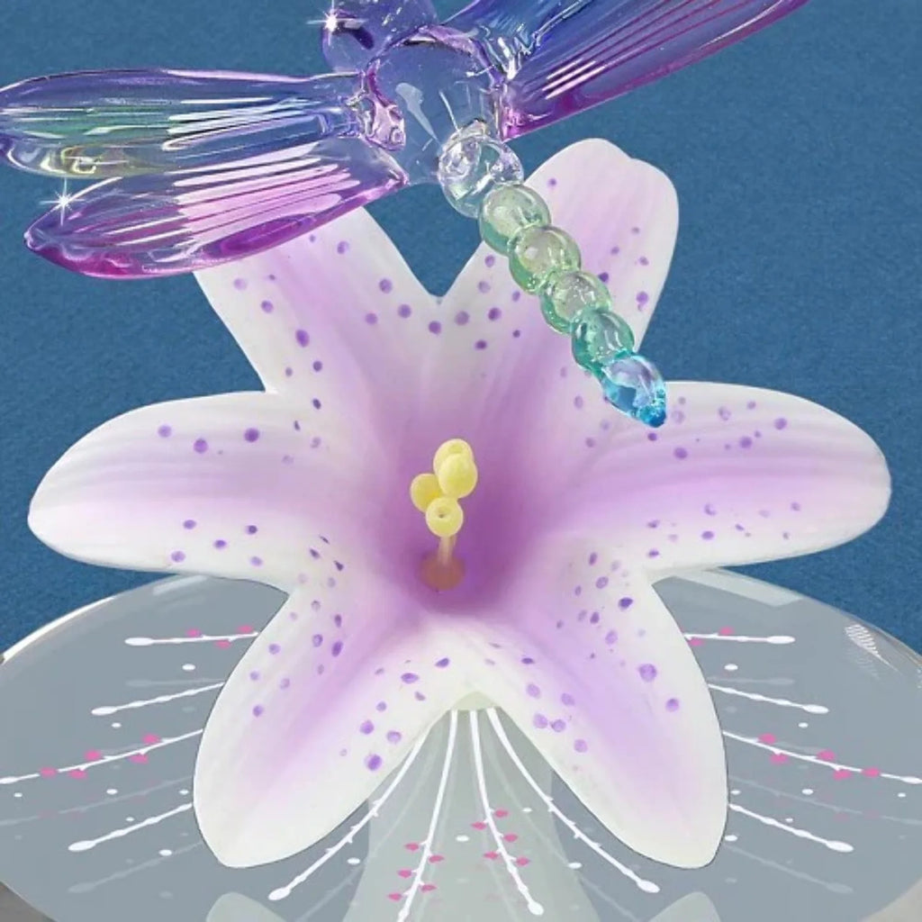 Lavender Lily D96286