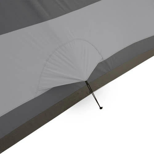 6-Person Cabin Tent with Skylight Ceiling Panels N596