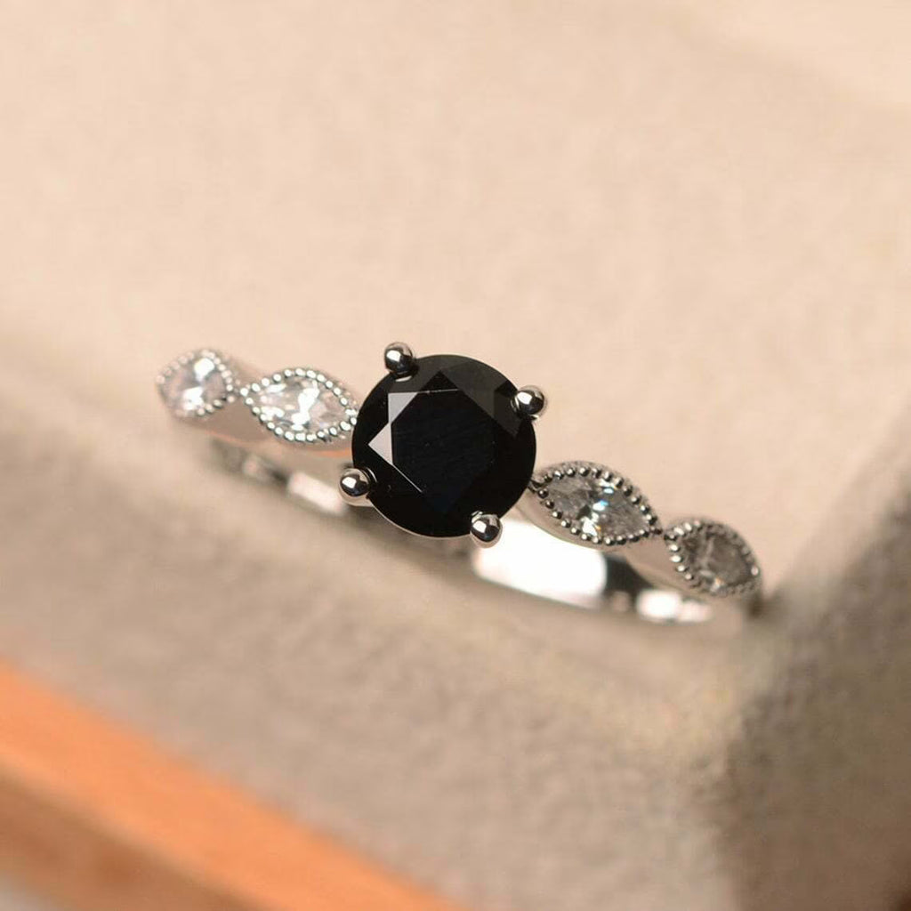 925 Sterling Silver Black Onyx Engagement Ring V1508