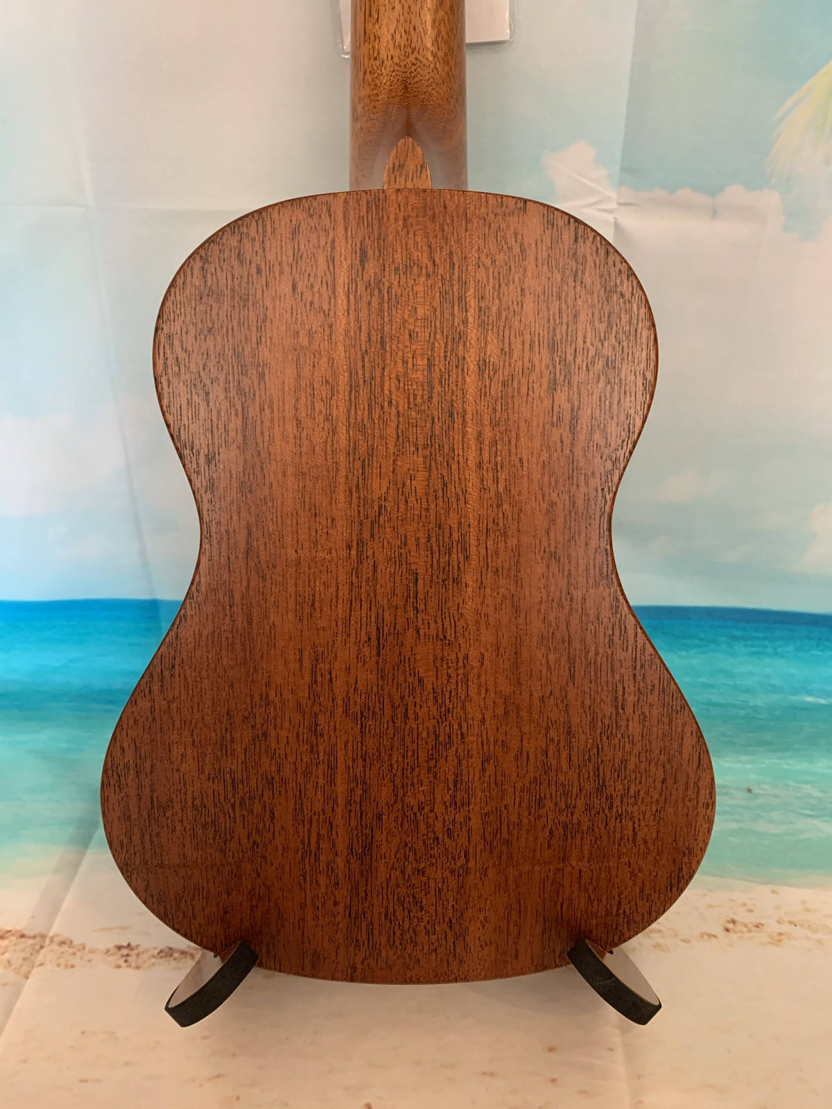 Tenor Ukulele R780