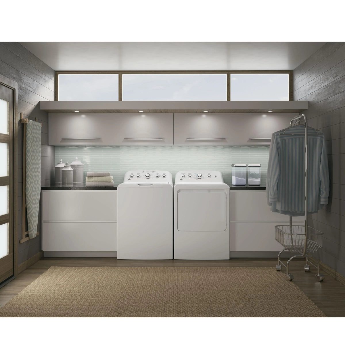 White 7.2 Cu. Ft. Front Loading Gas Dryer D162
