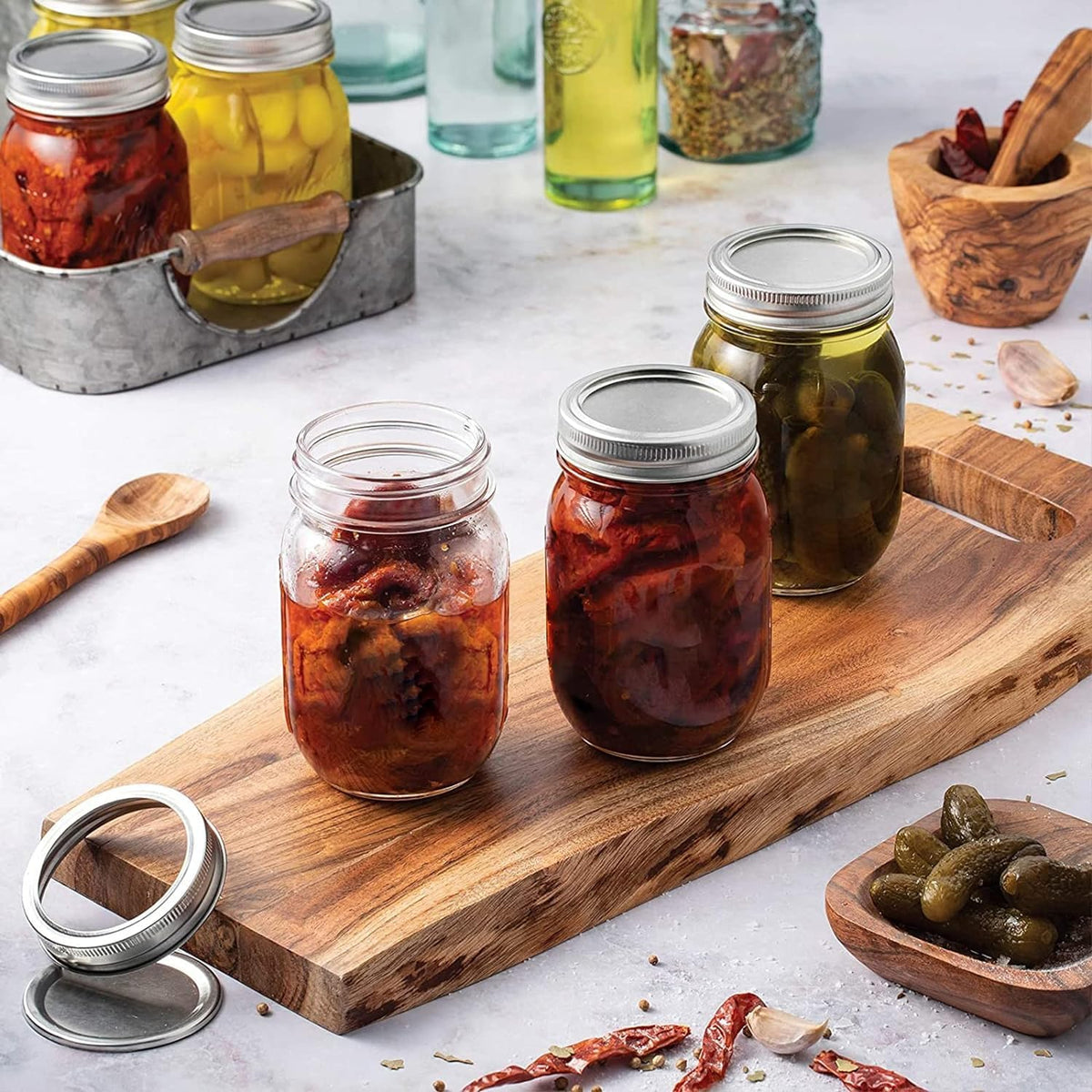 12 Pack 16 oz Clear Glass Mason Jars with Airtight Lids and Bands Q407