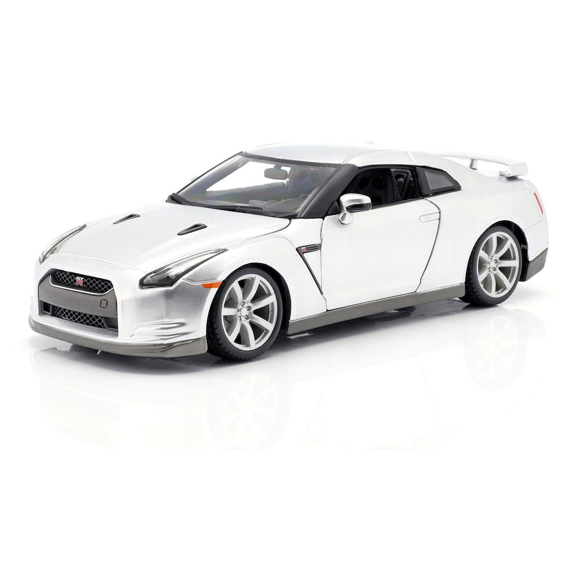Silver 1/18 Diecast Model Car X326