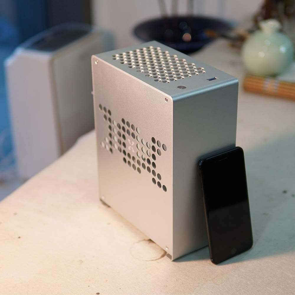 Mini-ITX Aluminum PC Case with PCI-E Riser Cable Y615