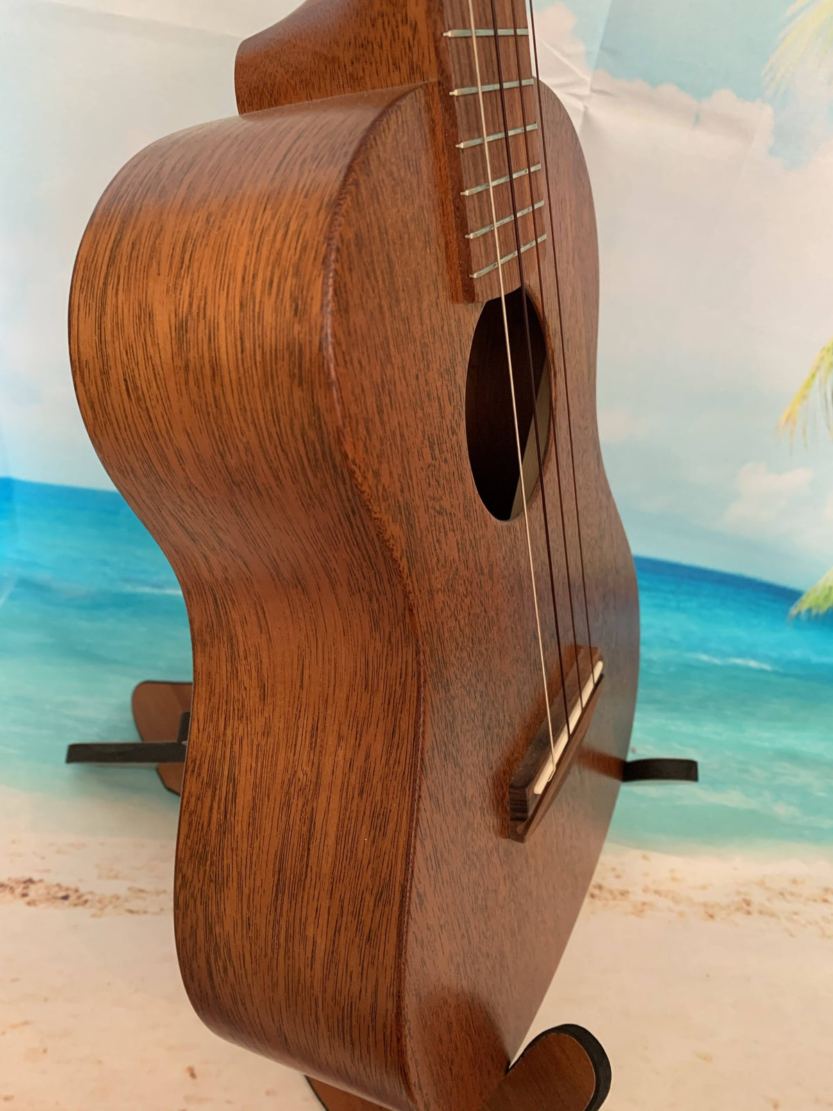 Tenor Ukulele R780