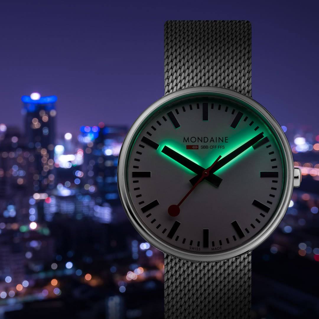 Mini Giant Backlight Watch H42521