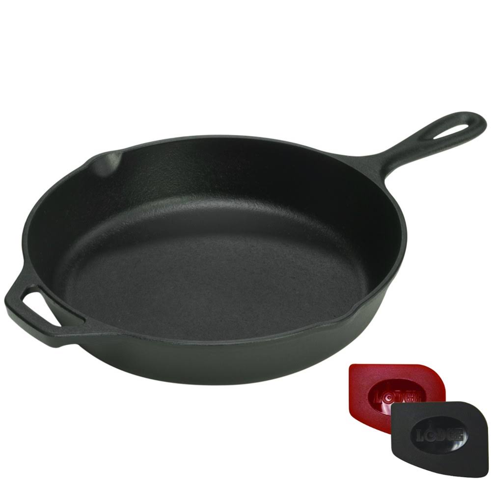 Cast Iron Skillet with 2 Polycarbonate Pan Scrapers P986104