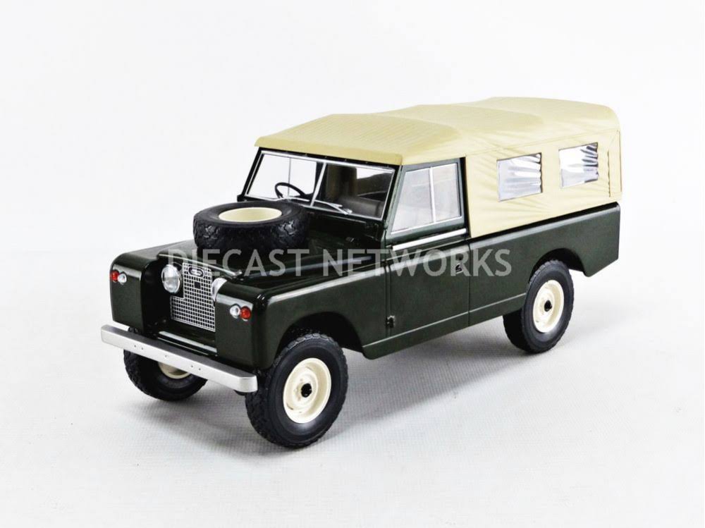 Land Rover 109 Pick Up Serie II 1/18 Green R784088